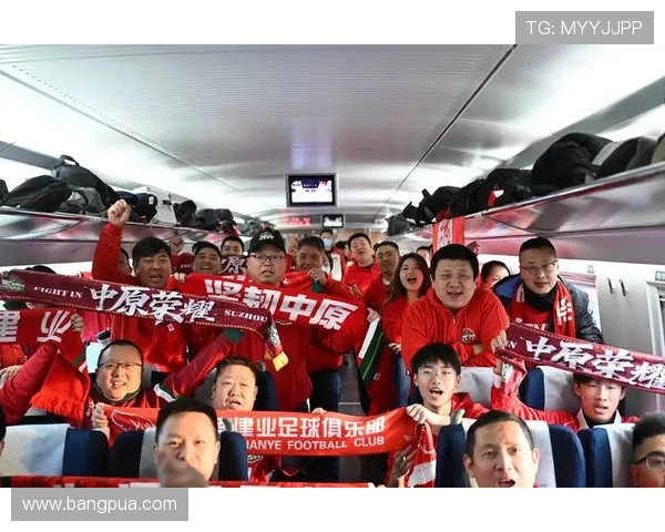 南京足球队灵活性引发热议球迷对战术调整的看法与期待